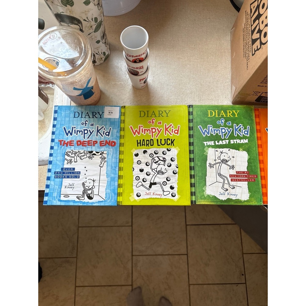Diary of a Wimpy Kid Books Lot of 8 Hardcover Jeff Kinney Amulet Books
